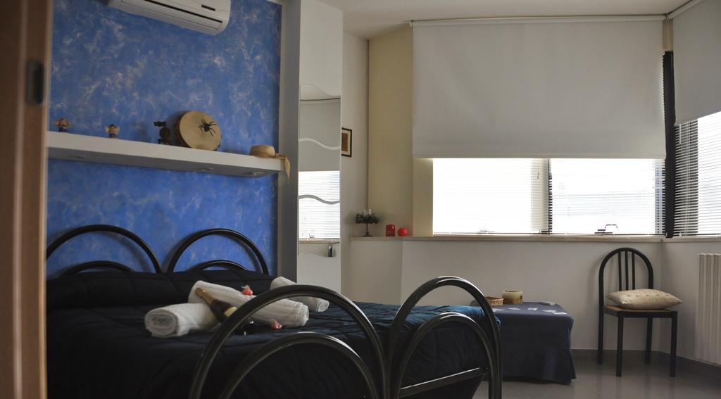 Bed and Breakfast Lo Specchio Del Salento Лечче Экстерьер фото